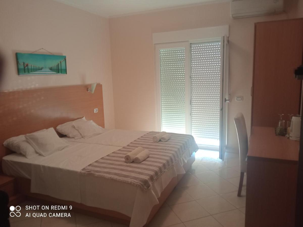 Apartmani Lux Sea Utjeha Exterior foto