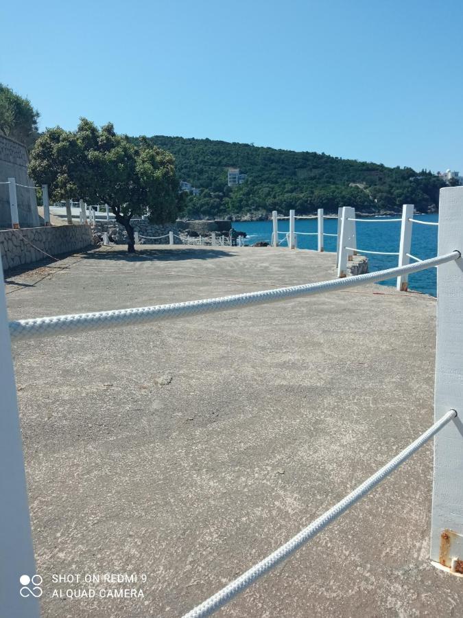 Apartmani Lux Sea Utjeha Exterior foto