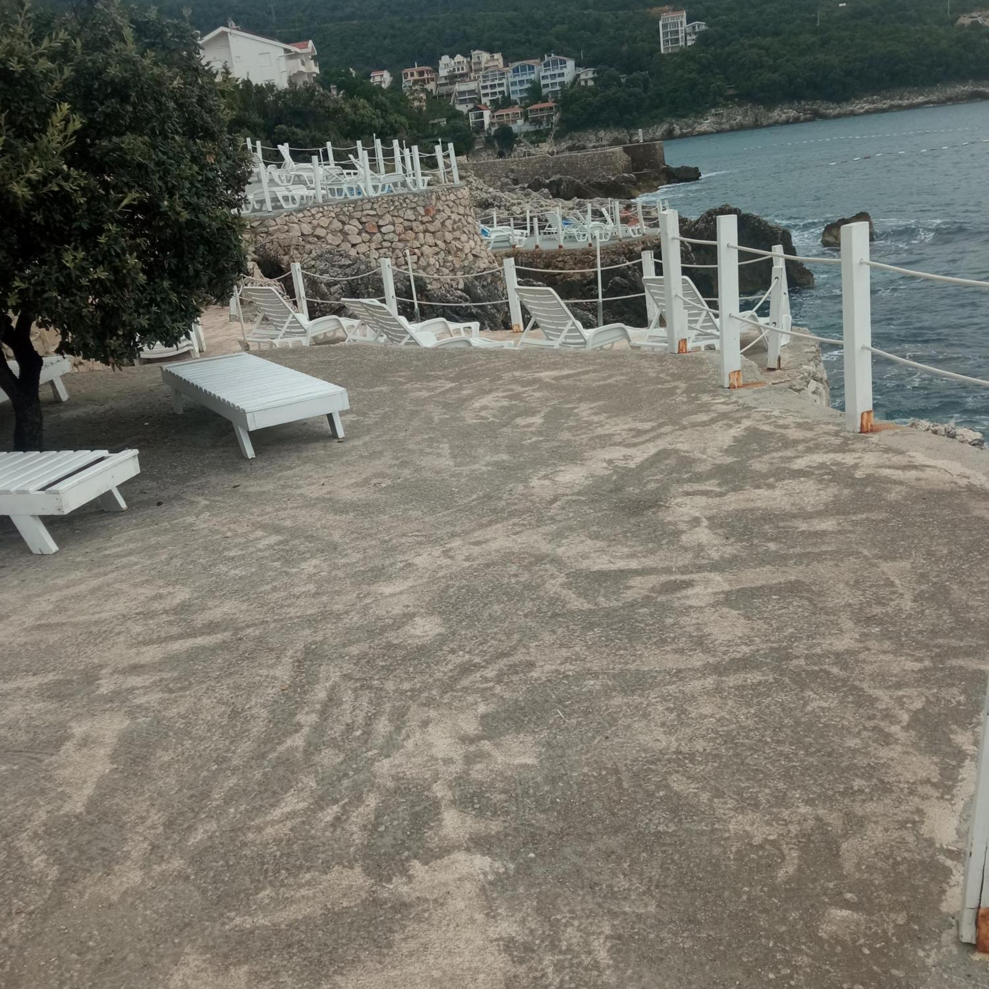 Apartmani Lux Sea Utjeha Exterior foto