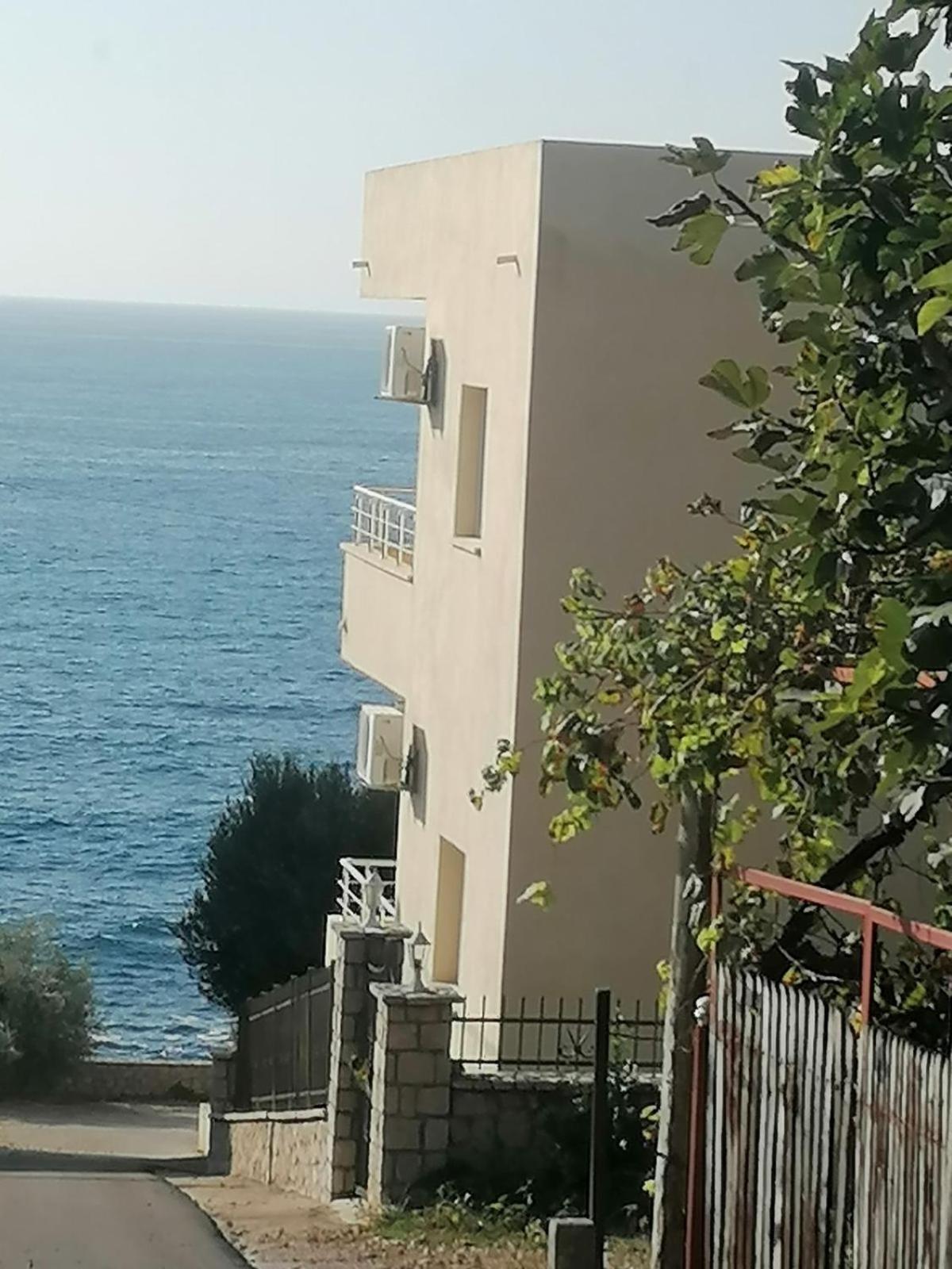 Apartmani Lux Sea Utjeha Exterior foto