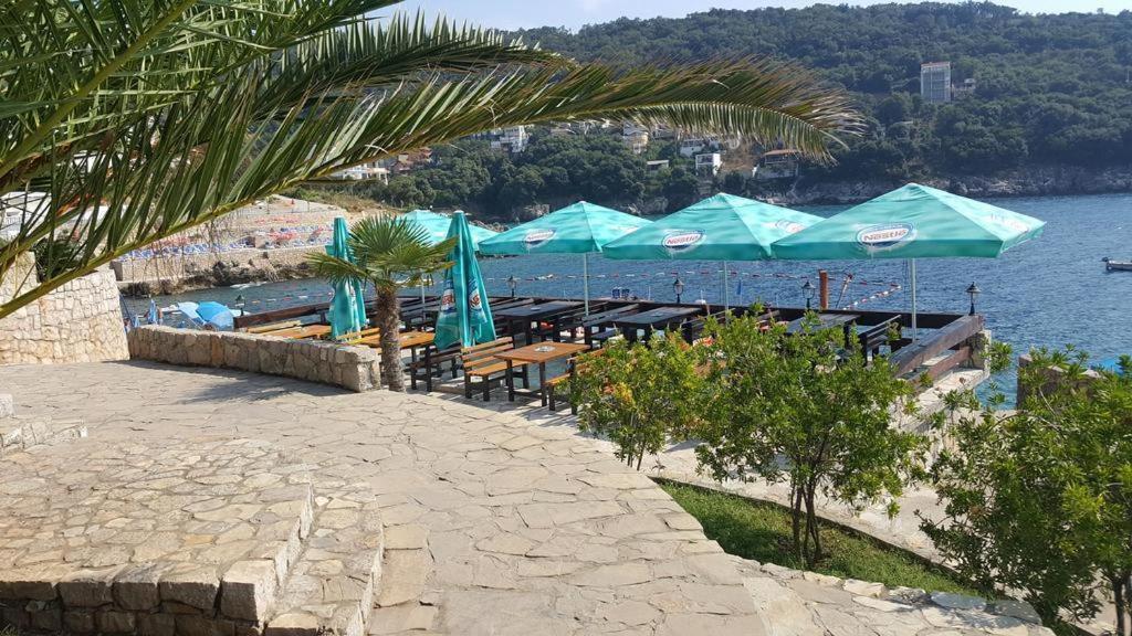 Apartmani Lux Sea Utjeha Exterior foto