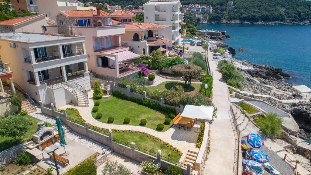 Apartmani Lux Sea Utjeha Exterior foto